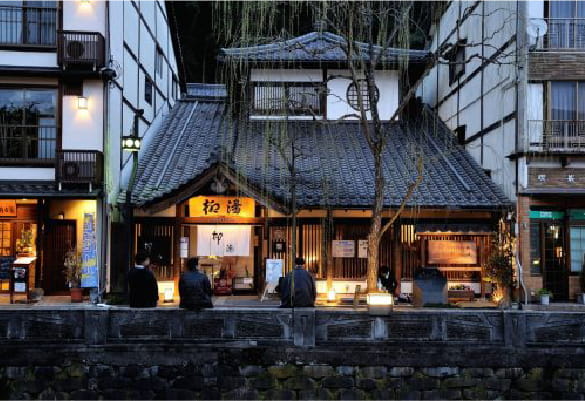 城崎の温泉街画像