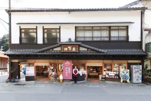 おみやげ伊賀屋